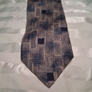😎Very Handsome Pierre Balmain Couture Silk Tie😎